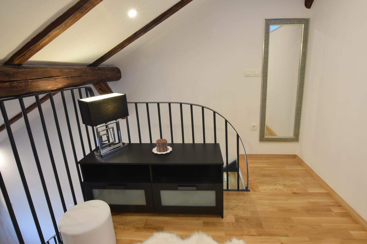 Apartamento Libertas Zagreb Exterior foto
